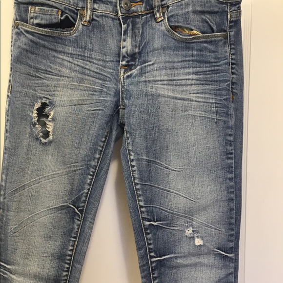 Blank NYC Distressed Mid-rise Jeans - Picture 4 of 5